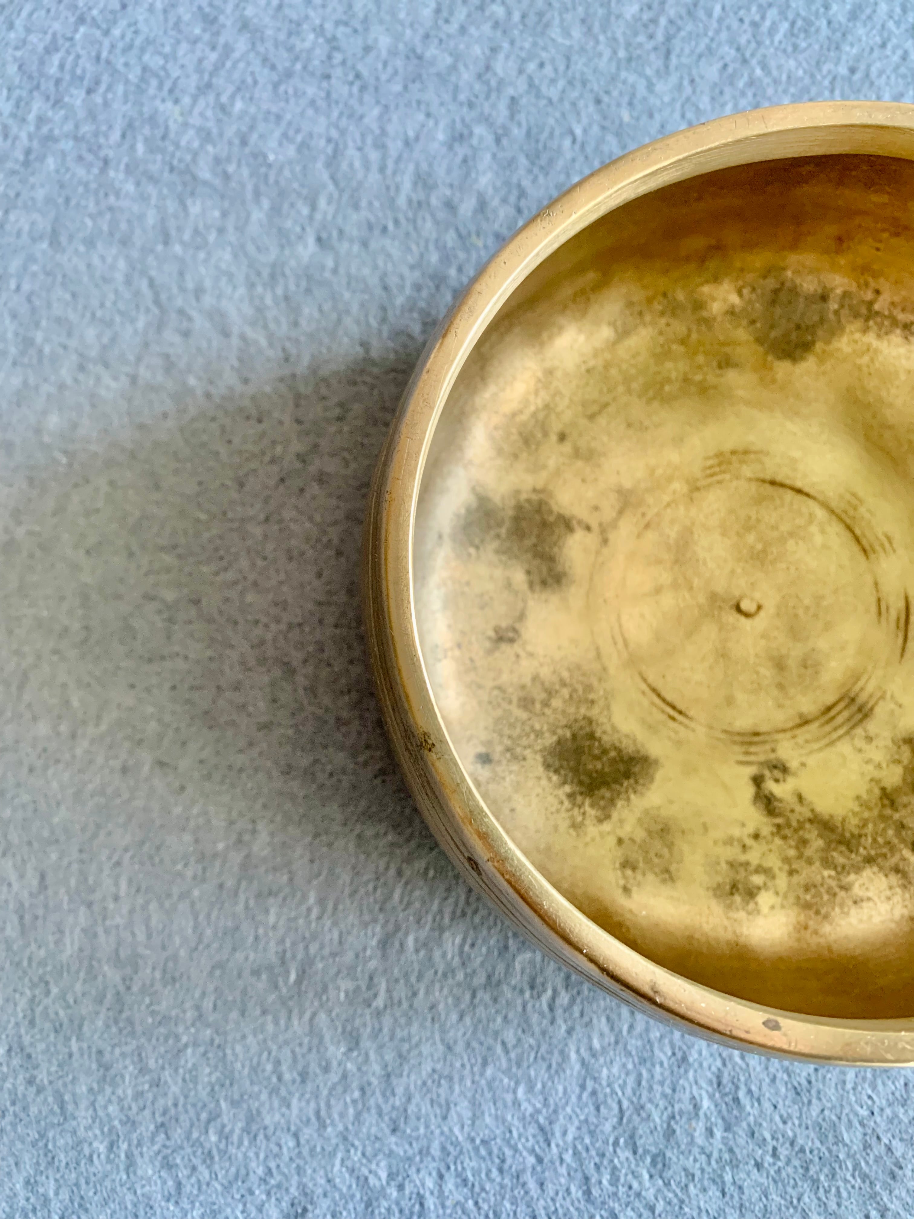 Campana Tibetana Mani  Sol 752 Hz