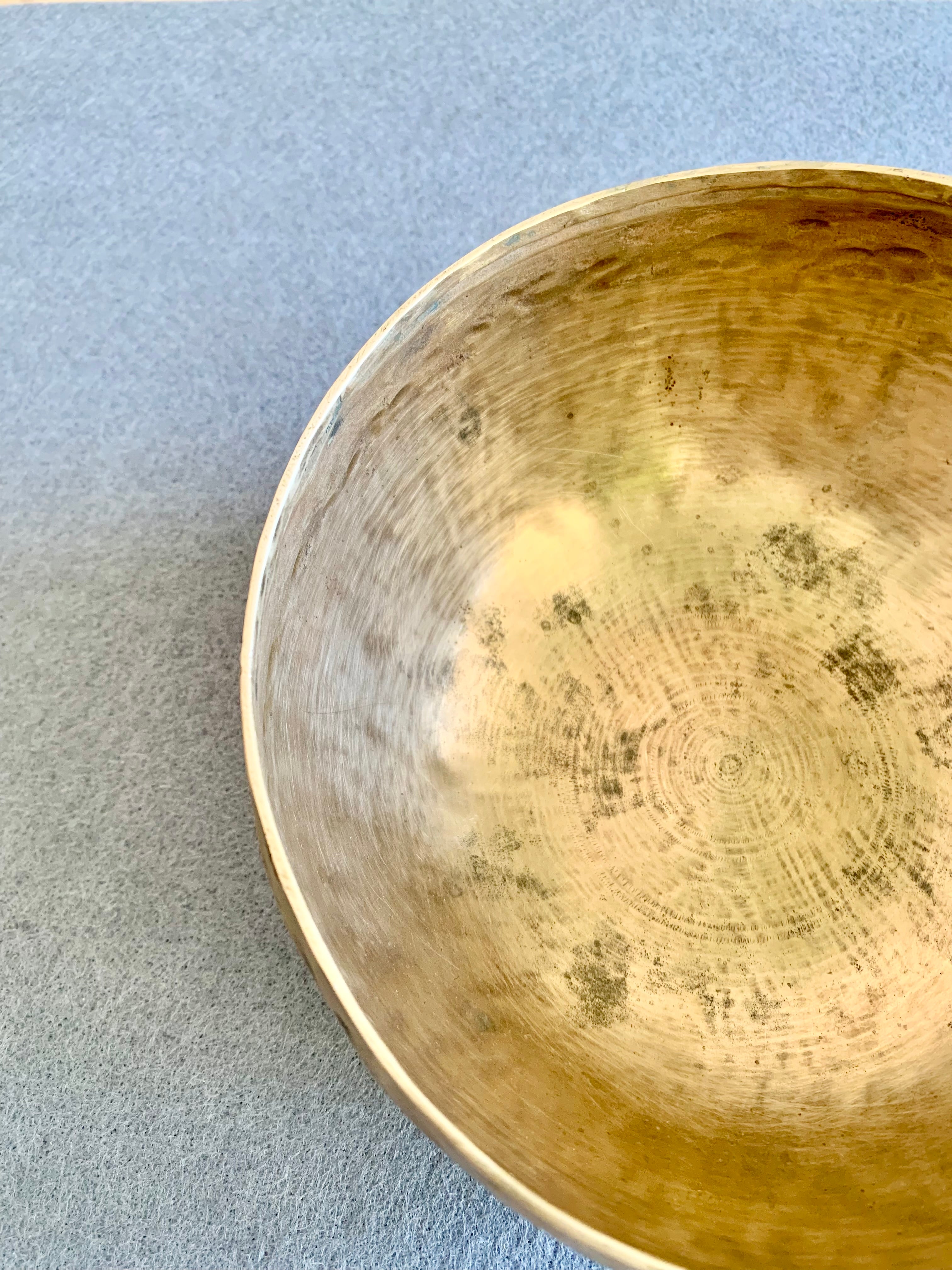 Campana Tibetana Kopre antica Mi 162 Hz