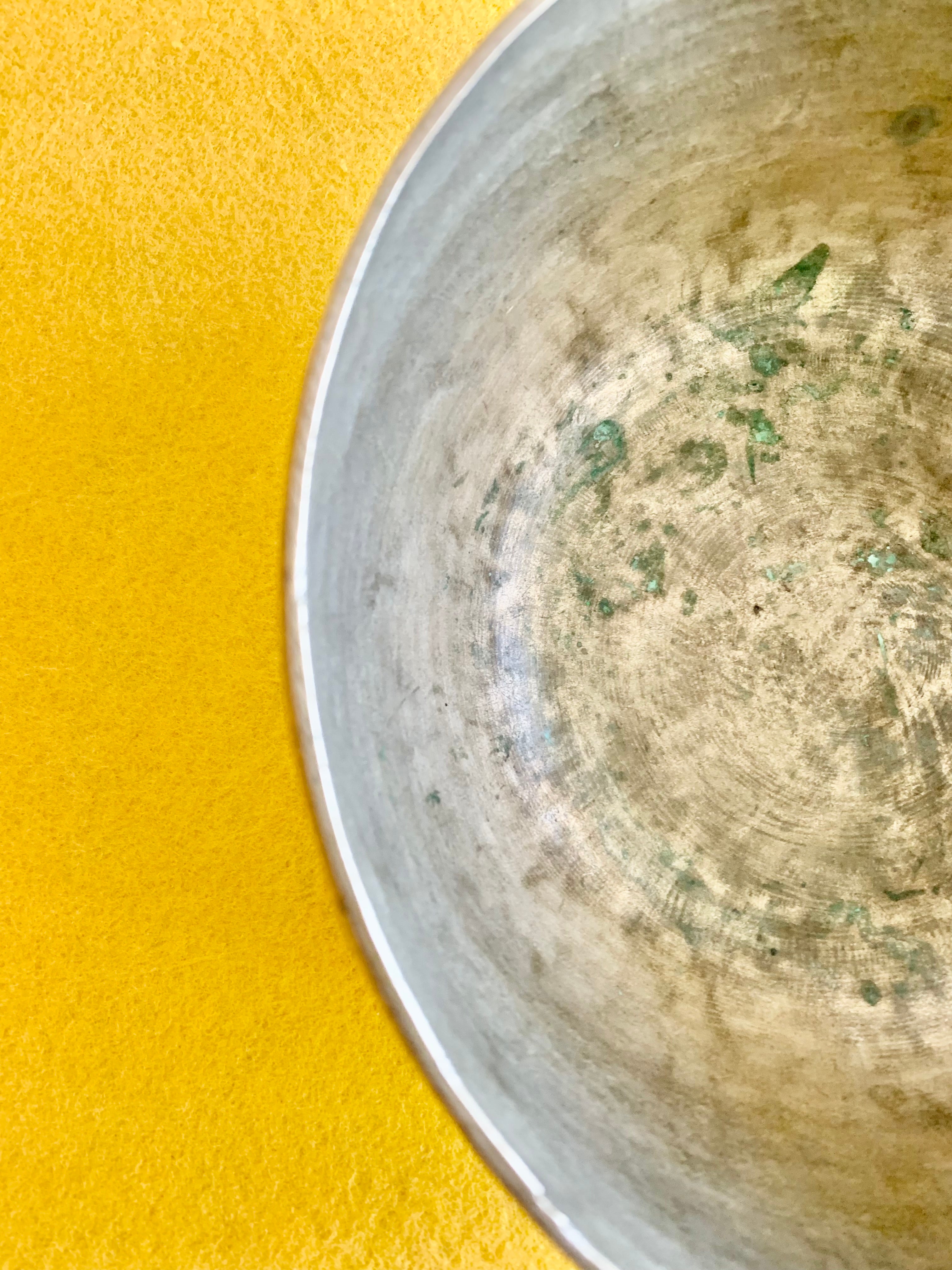 Campana Tibetana Thadobati antica MI 160 Hz