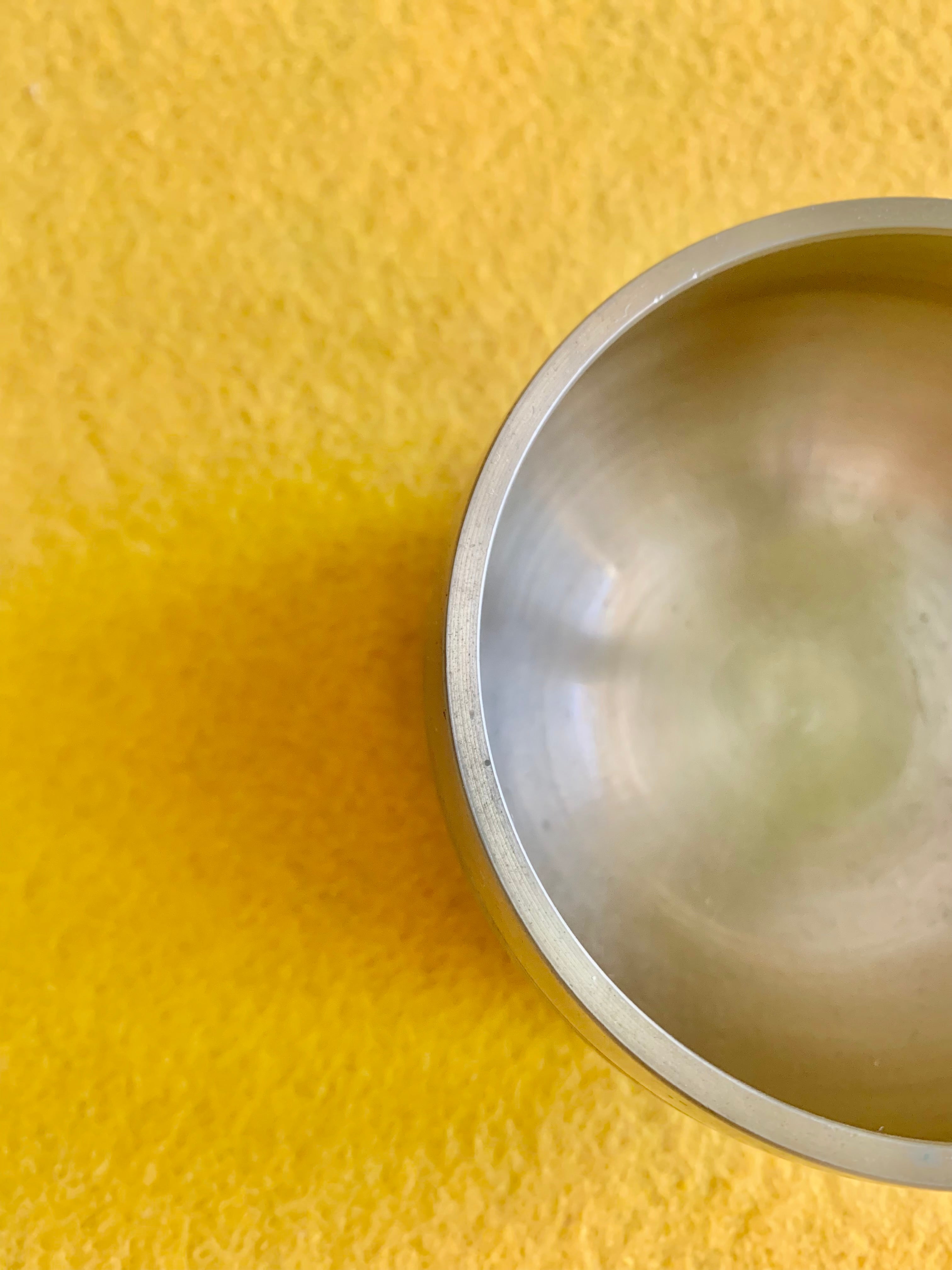 Campana Tibetana piccola pressata