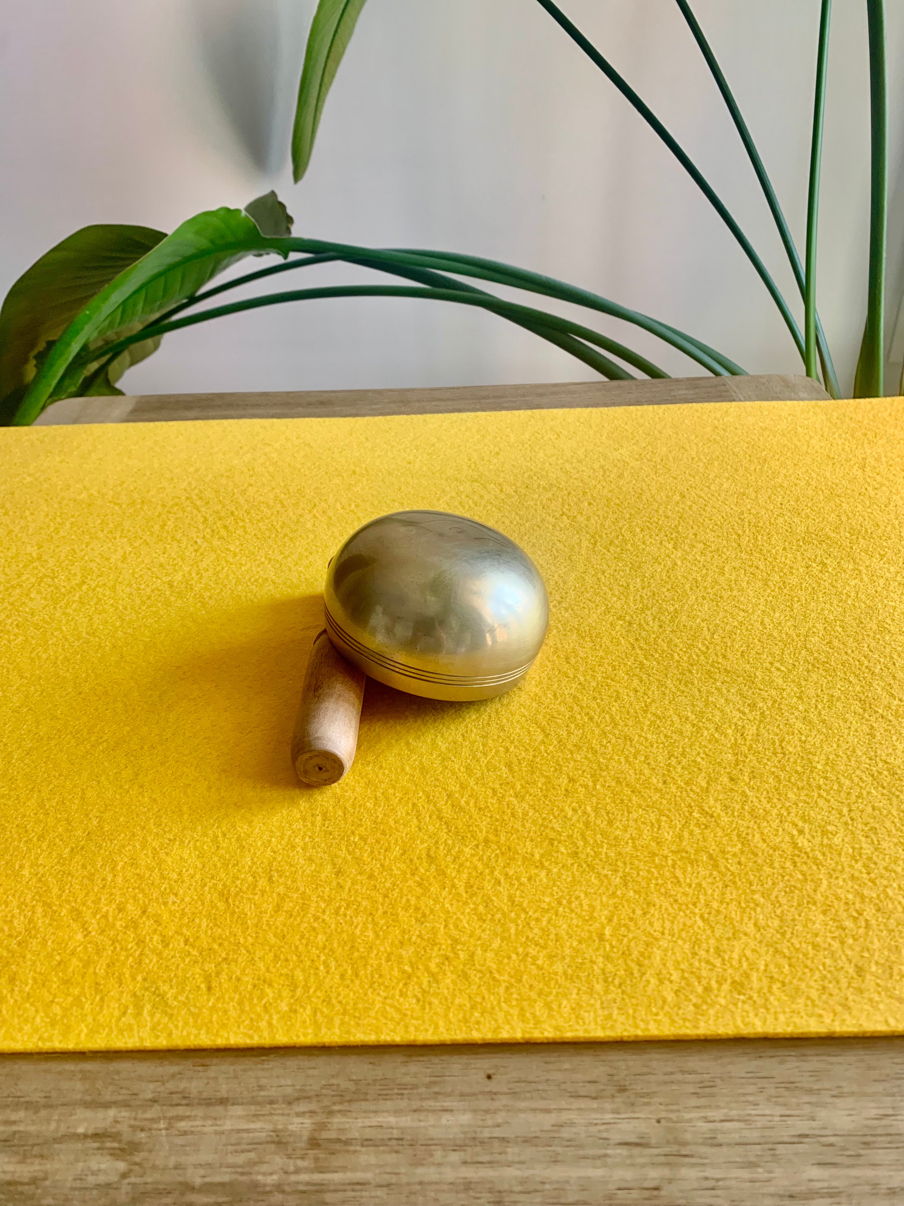 Campana Tibetana piccola pressata