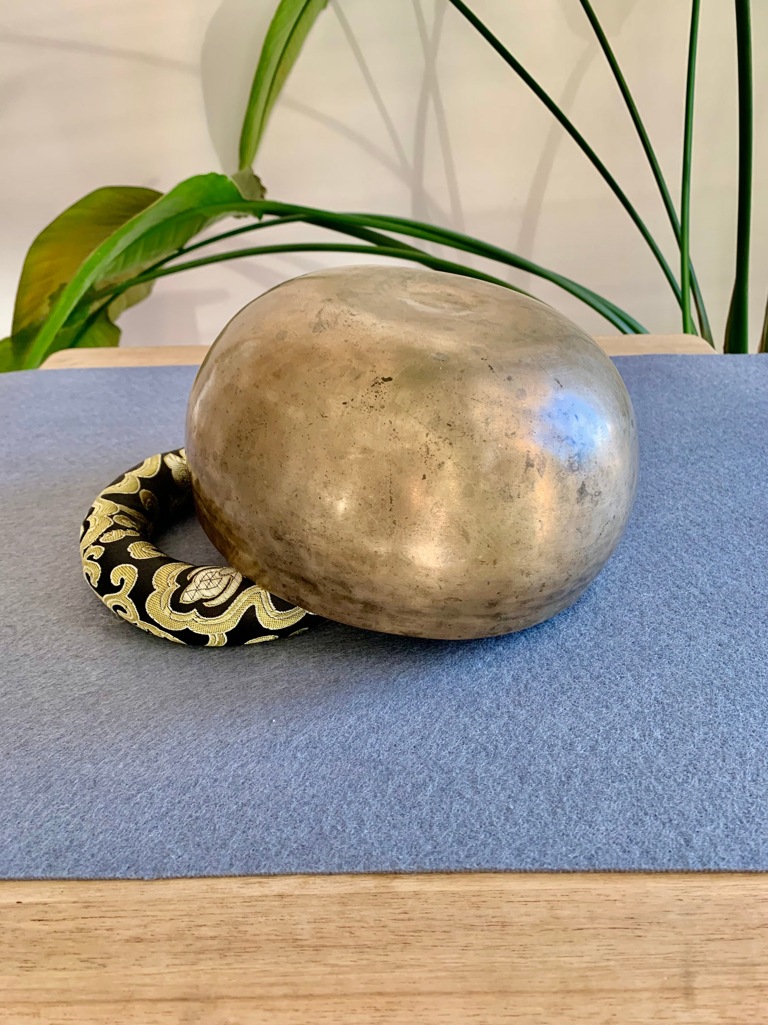 Campana Tibetana Kopre antica La 106 Hz