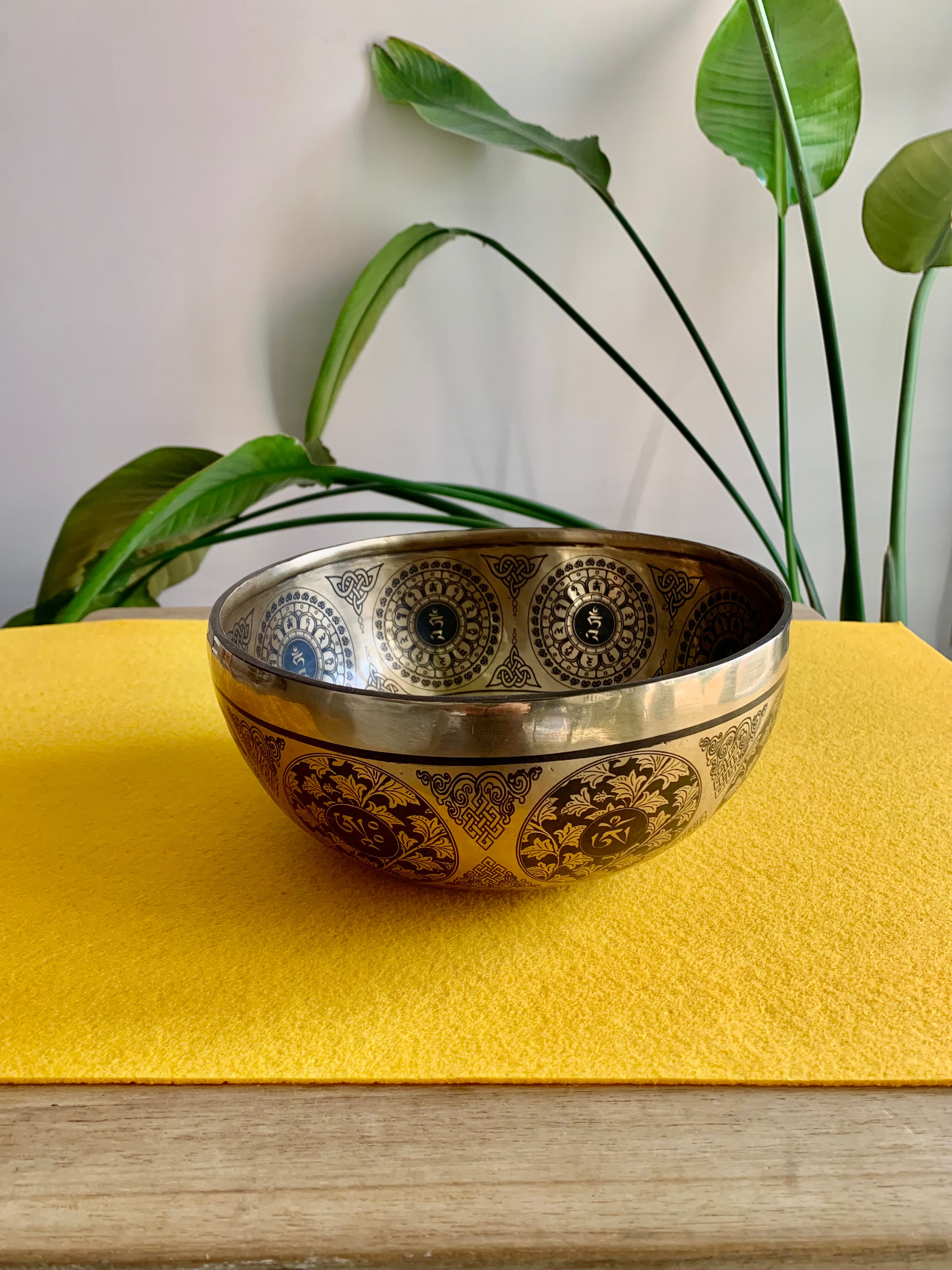 Campana Tibetana Speciale Tara Bianca Fa# 176 Hz