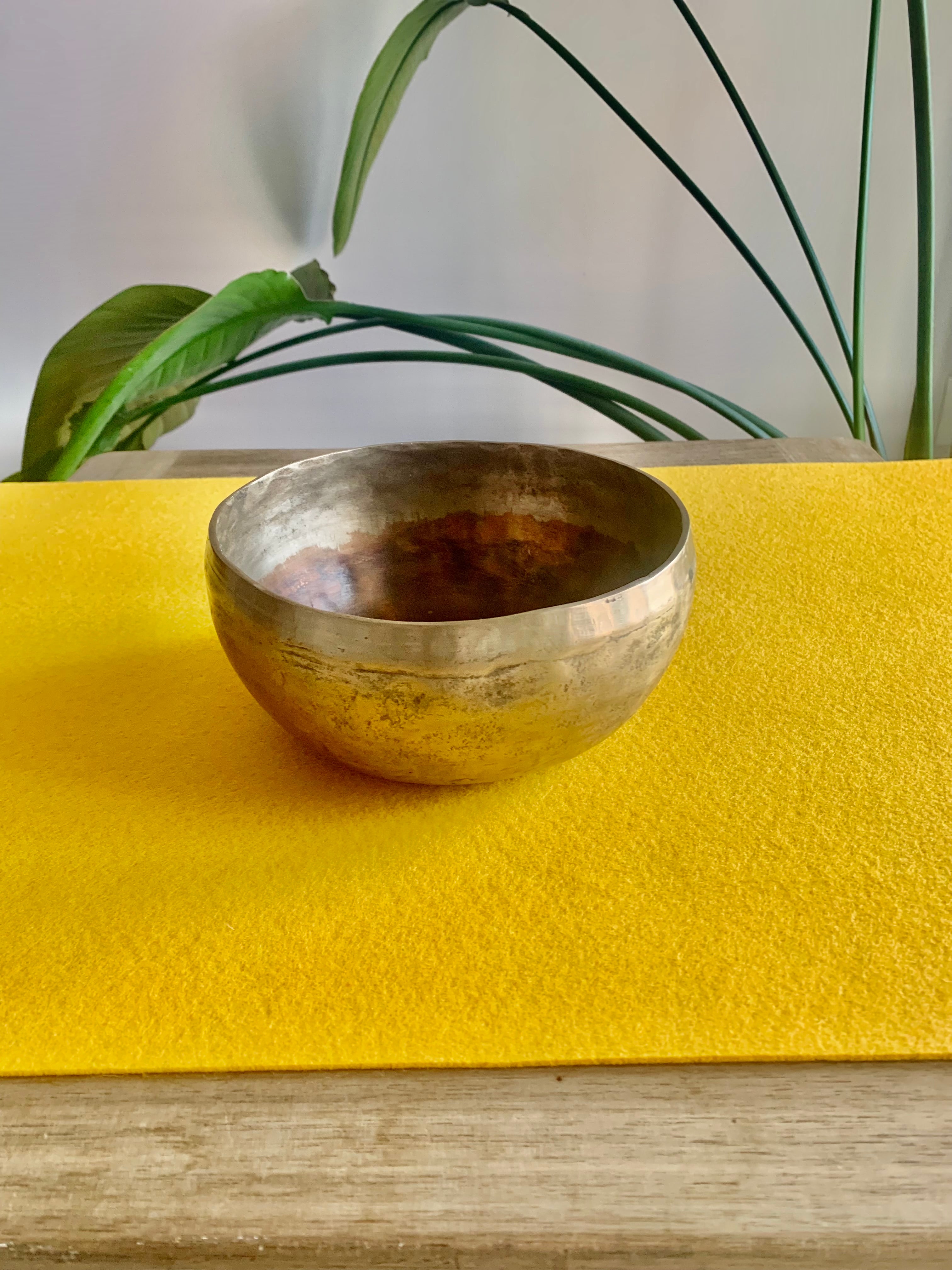 Campana Tibetana Jhumka Lingam antica La3 213 Hz