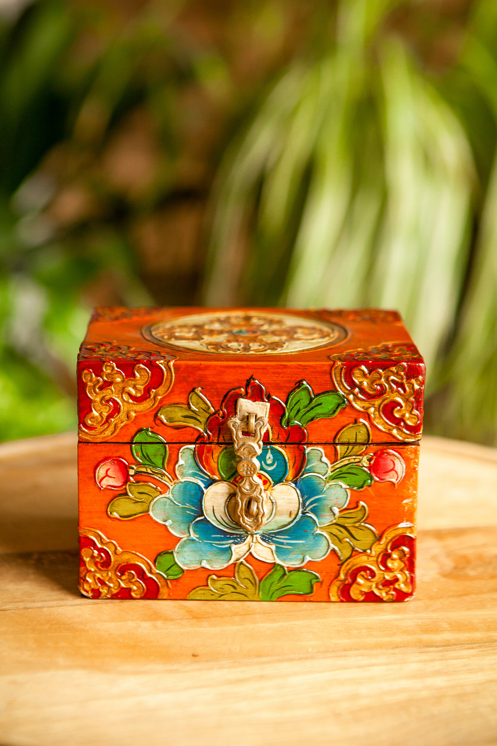Scatola Tibetana in Legno con Fiore di Loto – 13×9×9 cm
