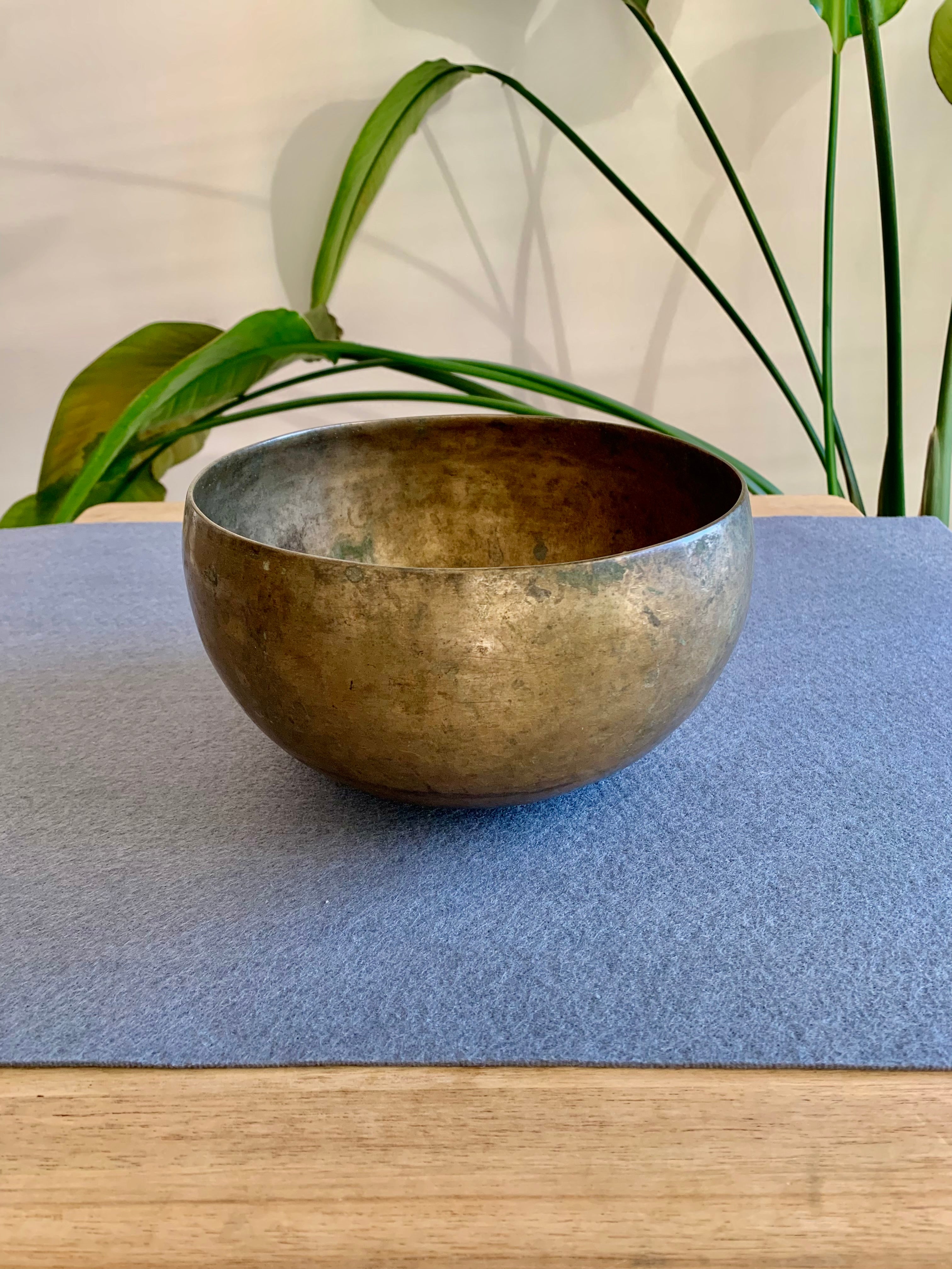 Campana Tibetana Kopre antica Mi 318 Hz