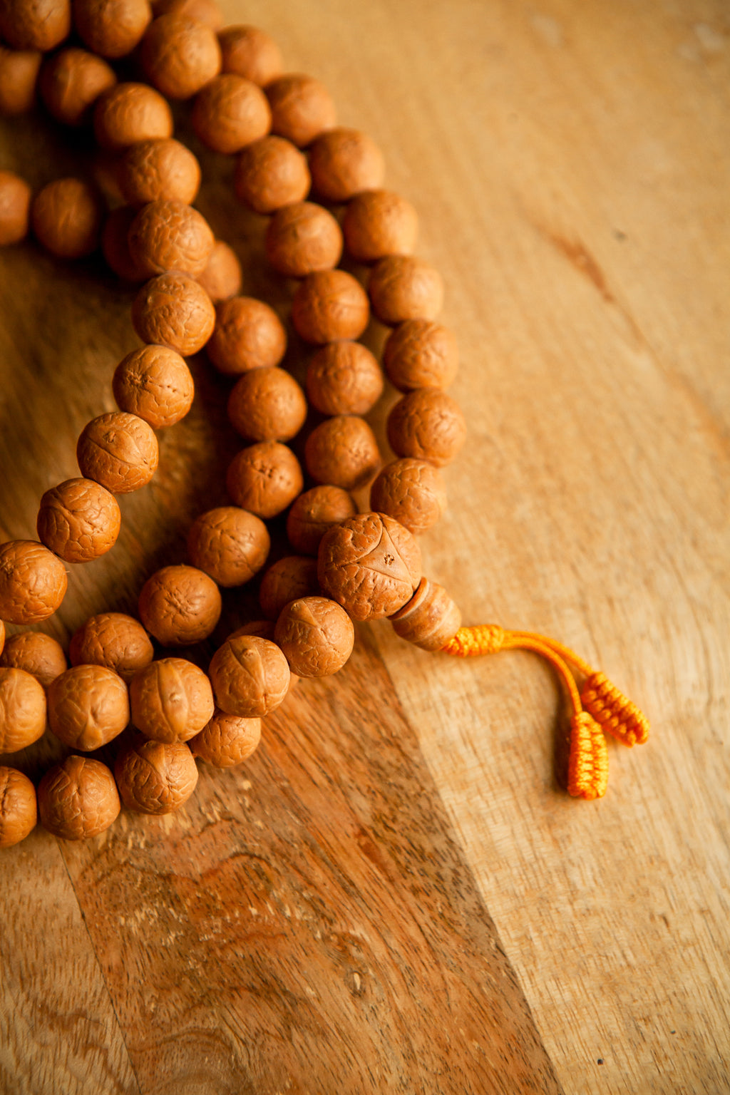 Mala Nepalese con Semi di Bodhi 14 mm – Lunghezza 70 cm