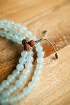 Mala in Acquamarina e Semi di Rudraksha – 108 Grani – 45 cm