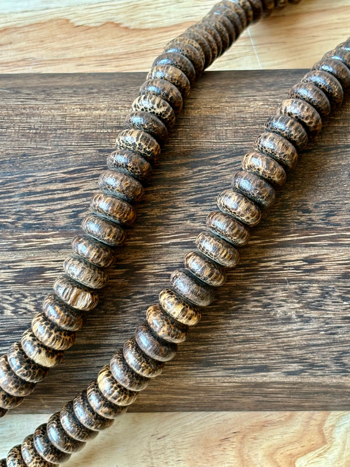 Coconut Mala – 108 grani – Lunghezza 38 cm