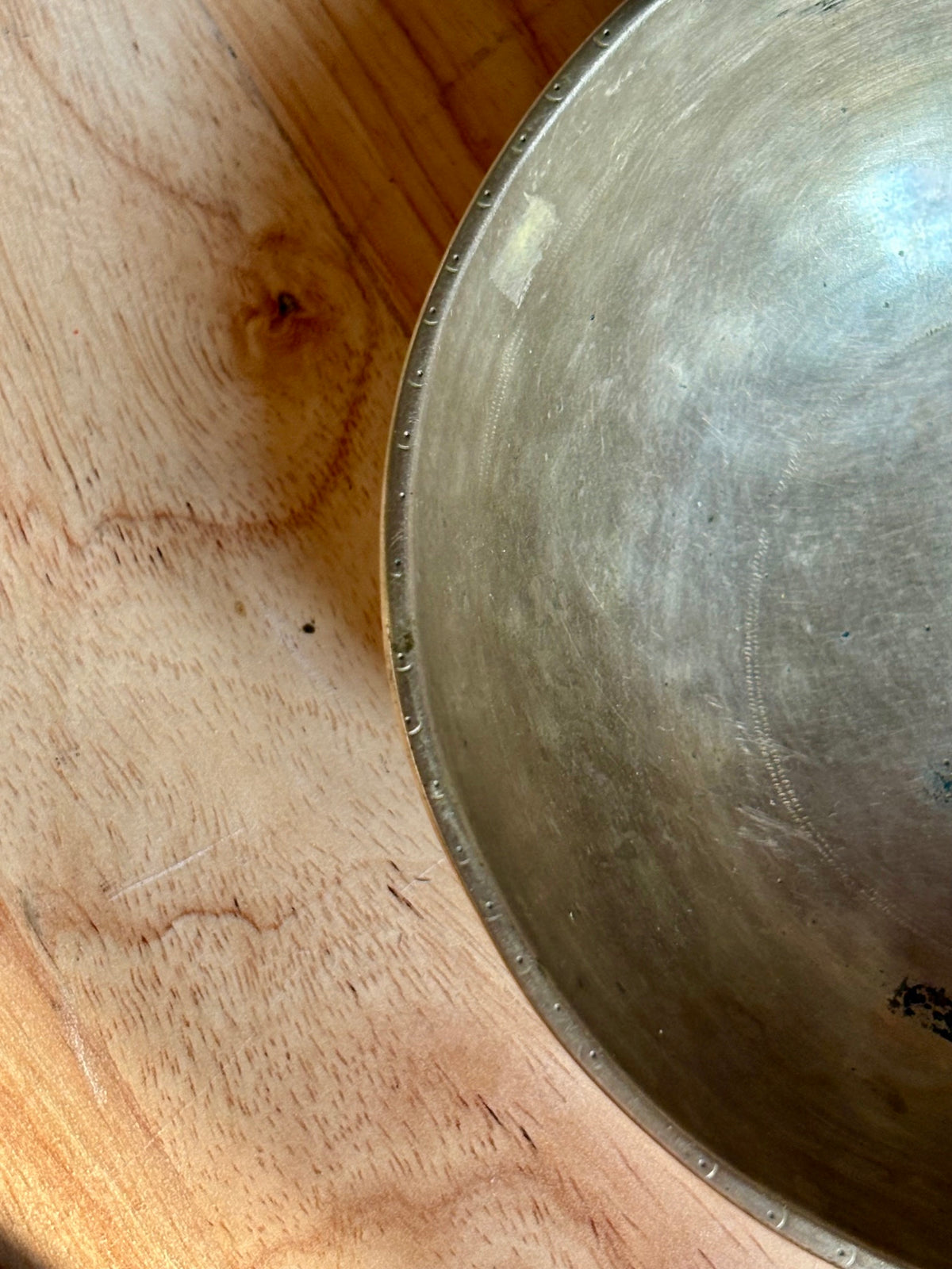 Campana Tibetana Manipuri (Assam) – Do4 · 258 Hz
