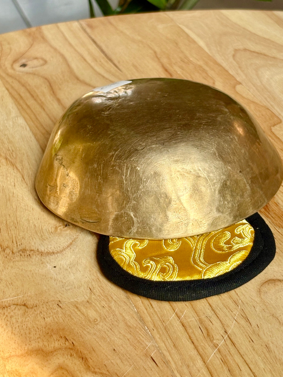Campana Tibetana Manipuri (Assam) – Do4 · 258 Hz