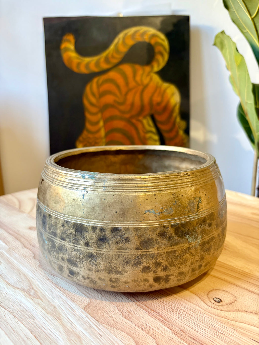 Tibetan Bell Mani D 285 Hz