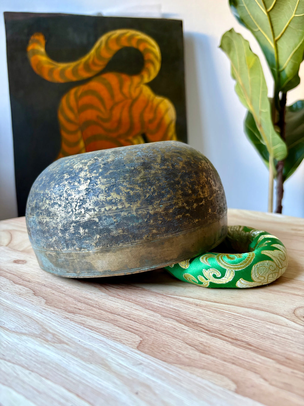 Antique Jambati Tibetan Bell F3 169 Hz