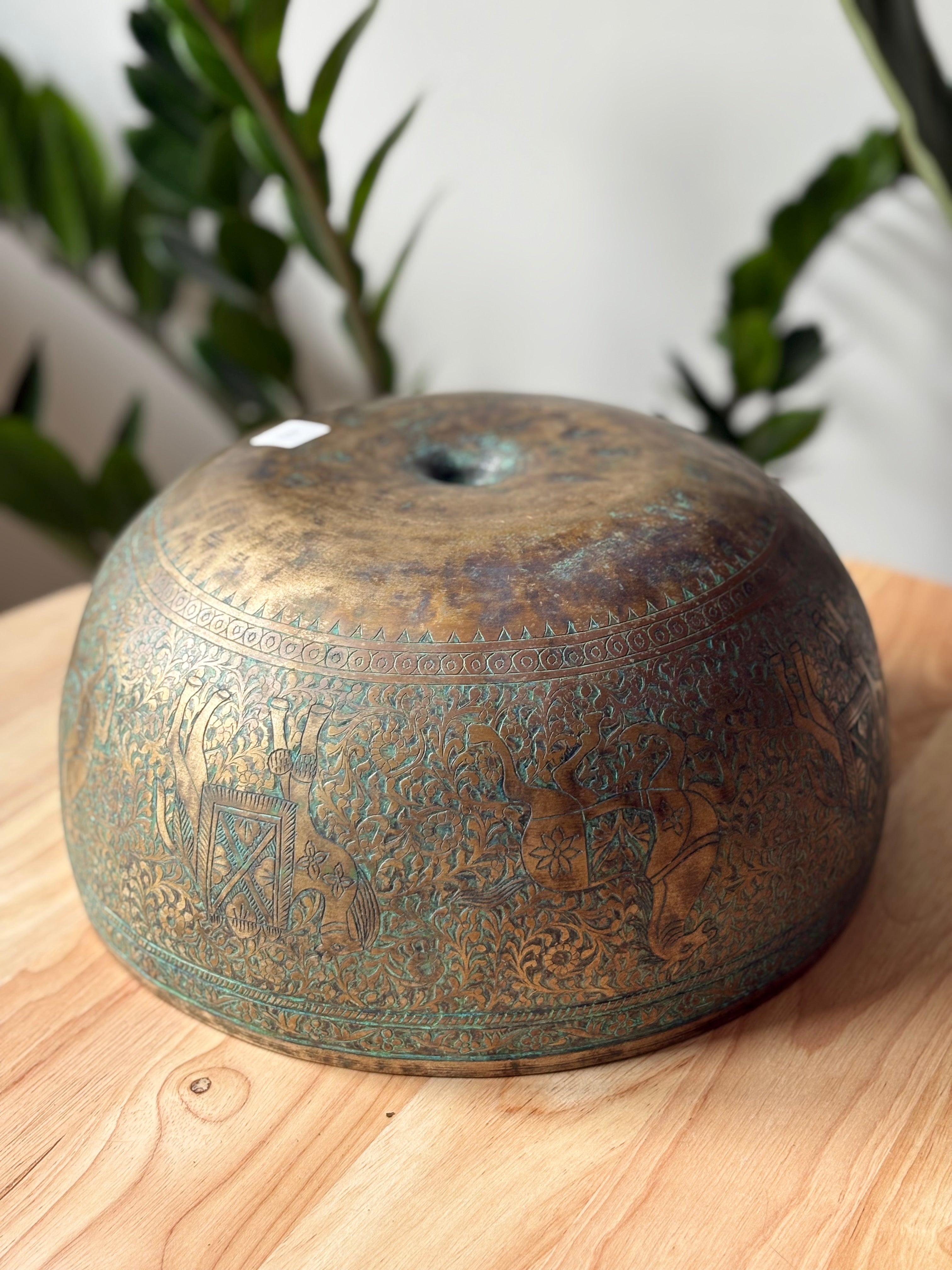 Tibetan Bell Lingam Sol 389 Hz