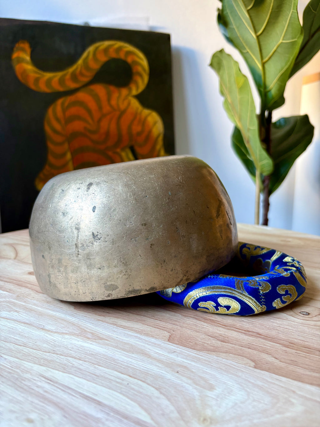 Antique Jambati Tibetan Bell F3 169 Hz