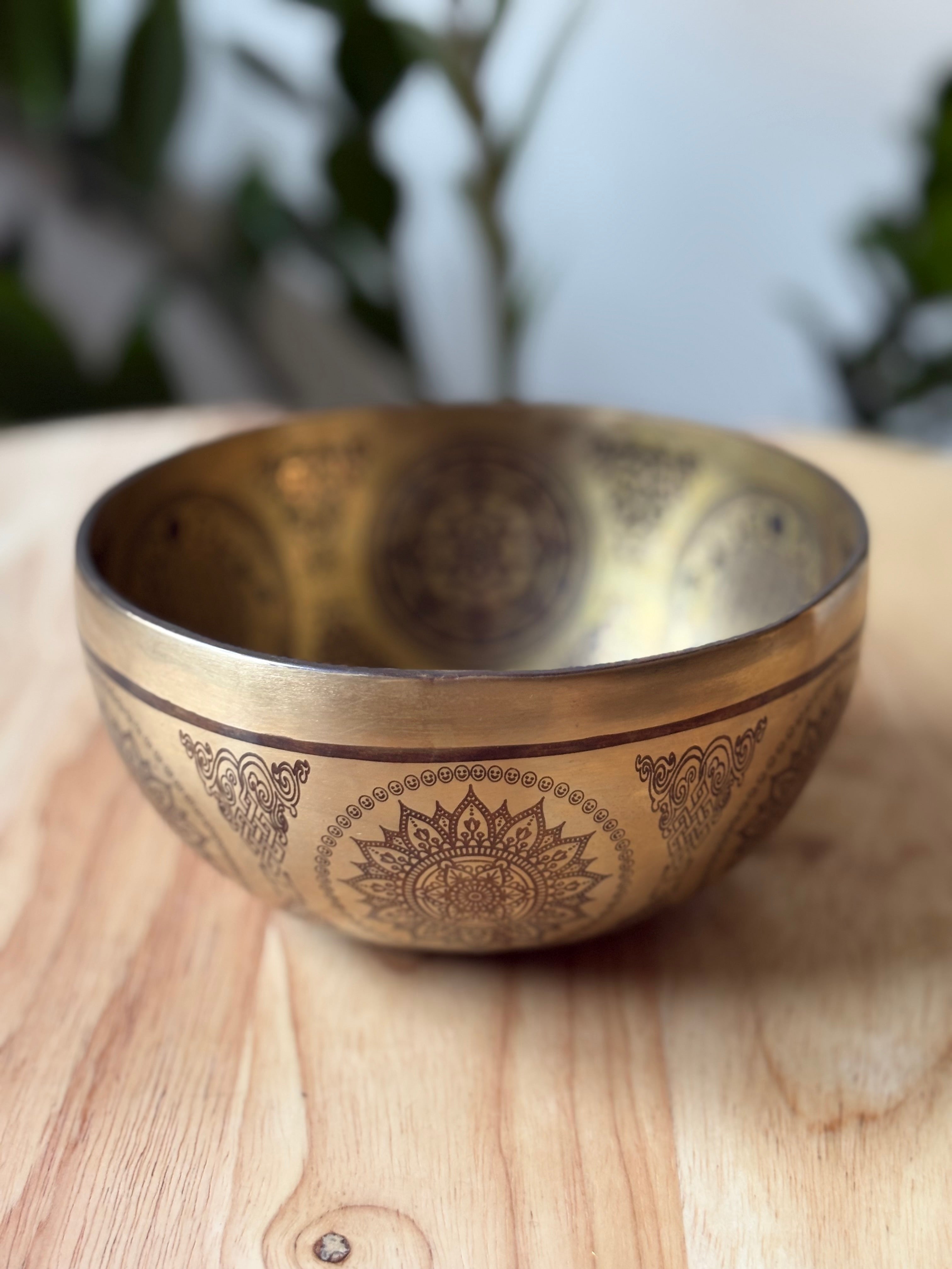 Antique Jambati Tibetan Bell F3 169 Hz