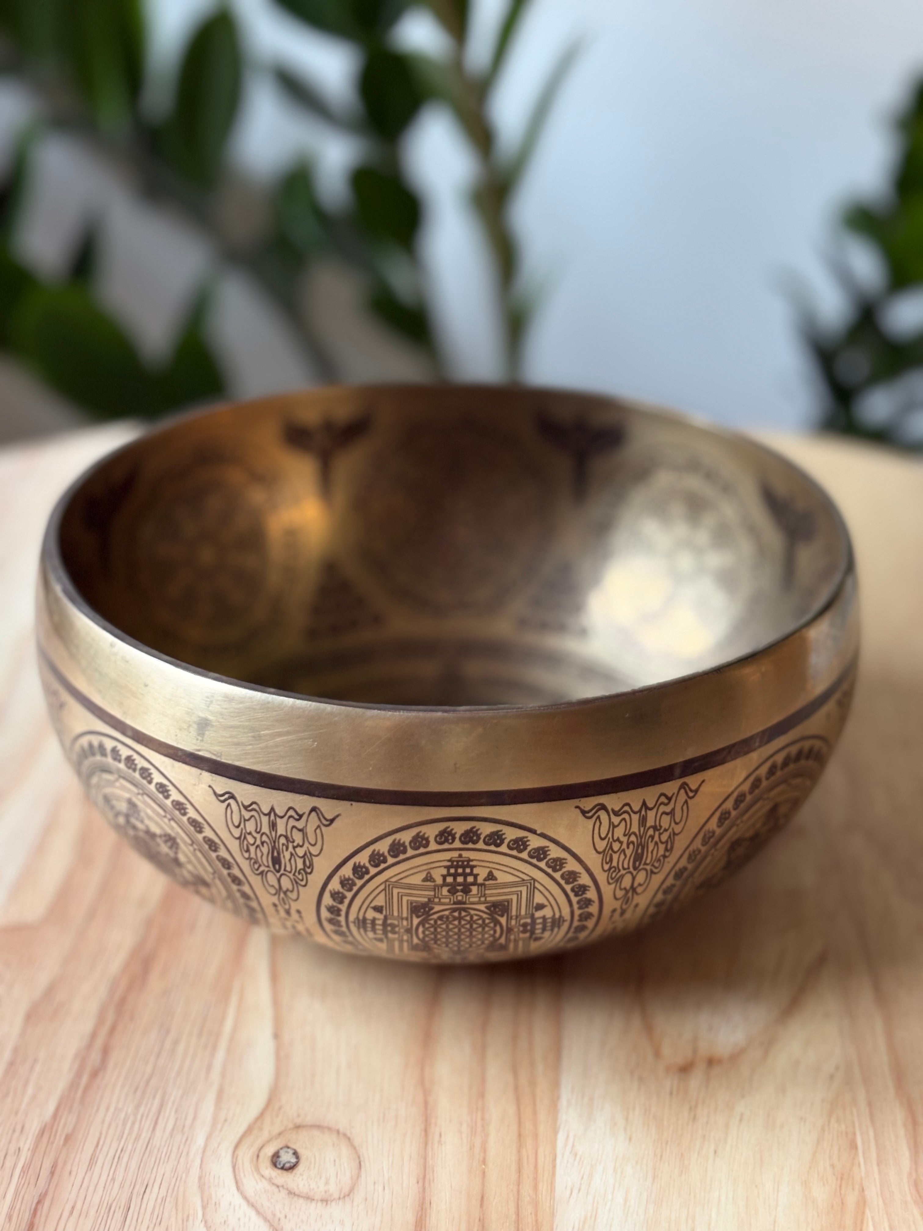 Antique Jambati Tibetan Bell F3 169 Hz