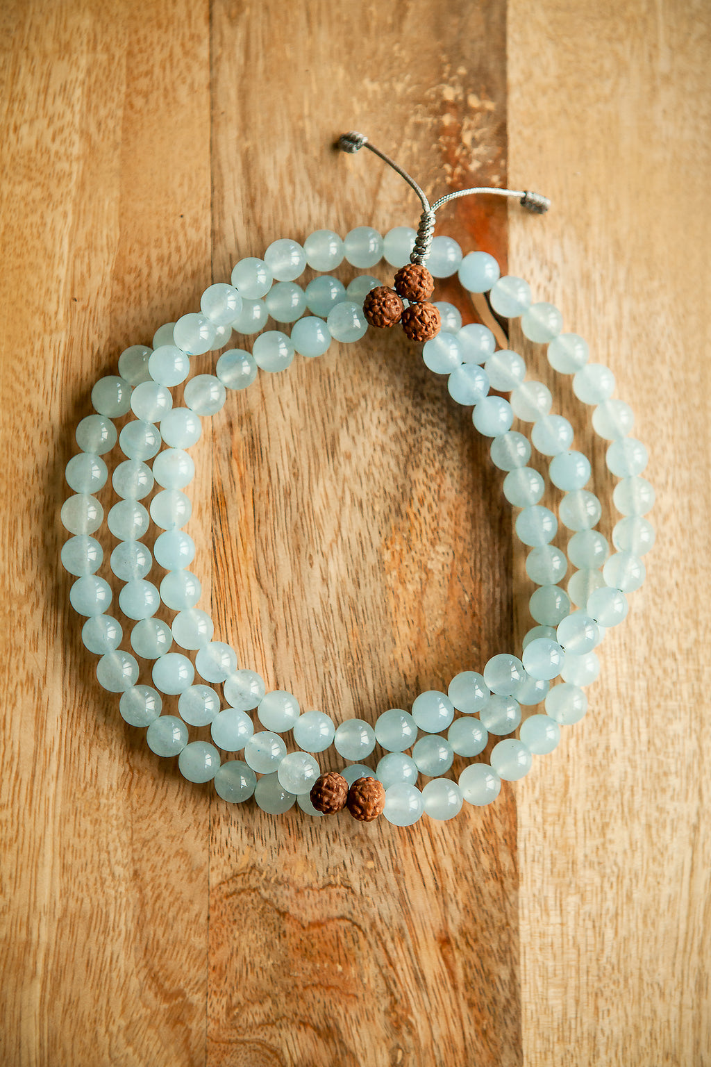 Mala in Acquamarina e Semi di Rudraksha – 108 Grani – 45 cm