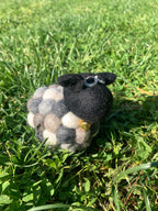 Pupazzo di Pecora in Feltro di Lana