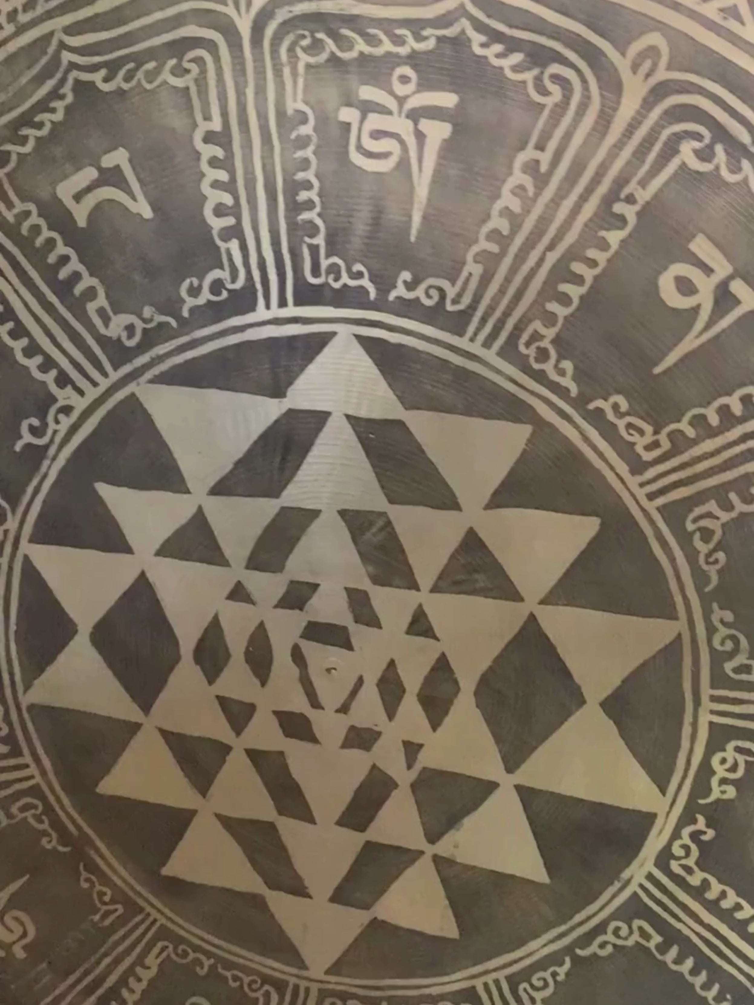 Gong con Mandala Sri Yantra – 60 cm | Nota Si (127 Hz)