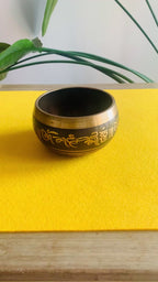 Campana Tibetana rilievo interno i cinque Dhyani Buddha